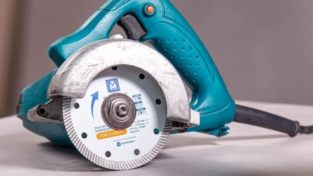 Como Cortar Porcelanato com Disco Corretamente