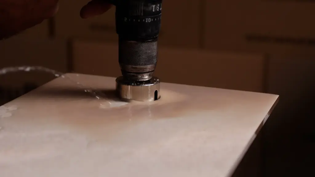 Como escolher a broca ideal para furar porcelanato